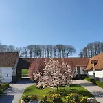 Le Domaine D'hérambault Hotel