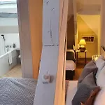 Hotel Le Domaine D'hérambault 2*