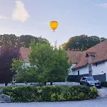 Le Domaine D'herambault 2*