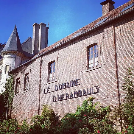 Hotel Le Domaine D'hérambault 2*
