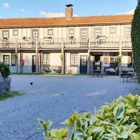 Le Domaine D'herambault