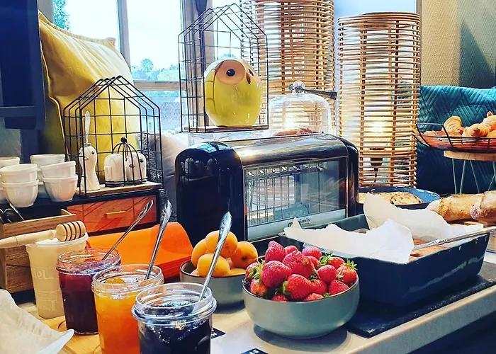 Hotel Le Domaine D'hérambault 2*