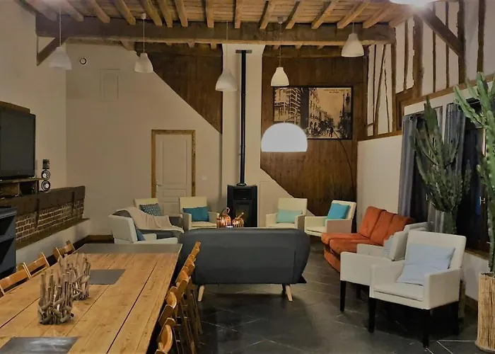 Le Domaine D'hérambault Hotel