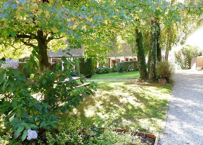 Le Domaine D'hérambault Hotel